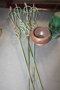 lot 5495 image: Yard Stakes, Planter and More