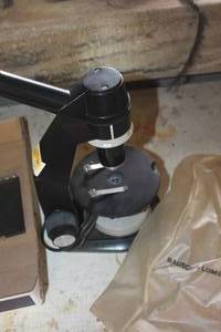 lot 5500 image: Bausch and Lomb Microscope untested