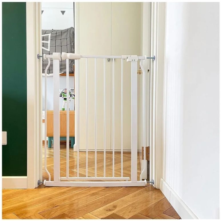 lot 29630 image: Easy Walk-Thru Baby Safety Gate, Fits 29.1 to 33.8 Openings - Retail $43