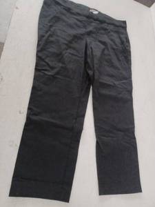 lot 13224 image: Briggs Womens Black Wide-Leg Cropped Pants Size 20WS