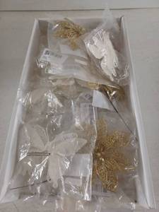 lot 13228 image: Lot of Glitter Butterfly Clip & Gold Poinsettia Flower Decorations