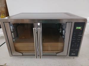 lot 13291 image: Oster TSSTTVFDDAF-GRL-035 Air Fry Oven-Retail $235