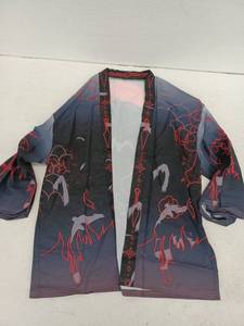 lot 13399 image: Lot of 4 Anime Style Open-Front Kimono Cardigans Black Gray Red Print Size XL