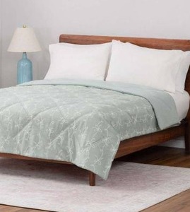 lot 13503 image: Berkshire Blanket & Home Co. Sage Green Bow Print Quilted Comforter, Twin