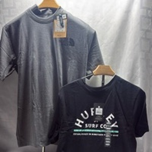 lot 2028 image: The North Face Gray Tee and Hurley Half Moon SS Graphic Tee Black Small, 2 Pc Lot&nbsp