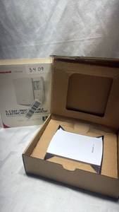 lot 2045 image: Honeywell 5-2 Day Programmable Electric Heat Thermostat RLV4305A1000&nbsp