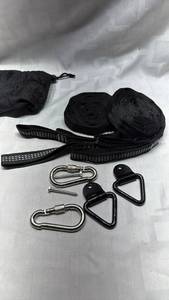 lot 2060 image: Webbing Hanging Strap Kit with Carabiners, Lag Screws and D-Ring Brackets&nbsp