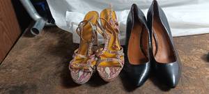 lot 36141 image: BCBG Heels, Chinese Laundry Heels