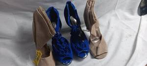 lot 36144 image: Steve Madden Heels