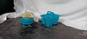 lot 36158 image: Craft space Paint holder