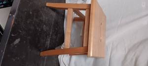 lot 36227 image: Wooden step stool