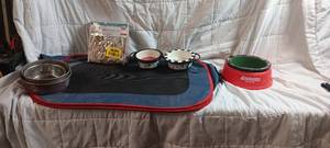 lot 36304 image: Misc Pet stuff