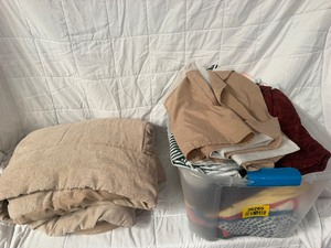lot 36265 image: Misc Clothes