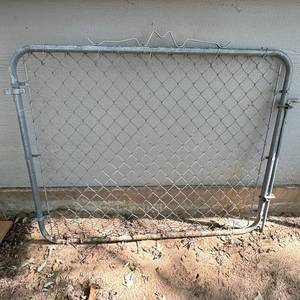 lot 53 image: Chain Link Fence Gate Panel 57x46  2.5 topper 1 of 4