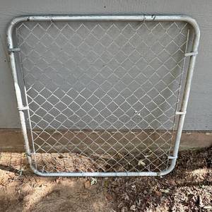 lot 59 image: Chain Link Gate Panel 45x46 2 of 3