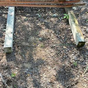 lot 72 image: Lot of 2 - 10ft long 4x4