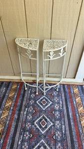 lot 84 image: Set of 2 Half-Round White Plant Stands 19.5 tall