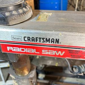 lot 116 image: Craftsman 10 in Radial Saw 2.5 HP 113.199250