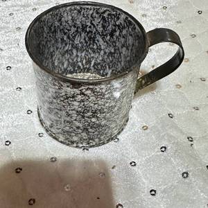 lot 127 image: Gray and White Speckled Mug with Side Handle
