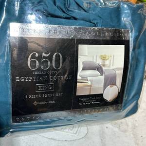lot 159 image: Members Mark 6 Piece King Sheet Set 650 Thread Count IC650KGSDPB