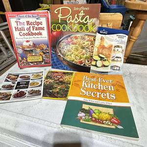 lot 162 image: Cookbook Lot of 6 Taste of Home Pasta, Recipe Hall of Fame, Kitchen Secrets