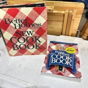 lot 167 image: Better Homes and Gardens New Cook Book Lot of 2 Cookbooks