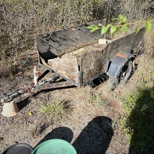 lot 178 image: Utility Trailer Single Wheel Open 4ft x 8ft� Bed with Tongue