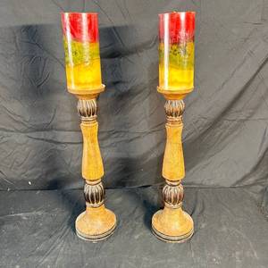 lot 221 image: Pillar Candle Holders 2 Count with Pillar Candles