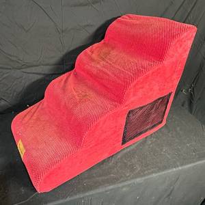 lot 228 image: Pet Stairs 3 Step Red with Mesh Side Panel