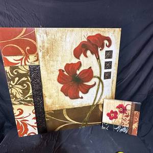 lot 230 image: Floral Canvas Wall Art Set of 2