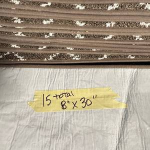 lot 257 image: Stair Tread Rugs 15 Count - 8 in x 30 in