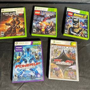 lot 267 image: Xbox 360 Game Lot of 5 Gears of War 2 LEGO Hobbit LEGO Batman 2 PowerUp Heroes