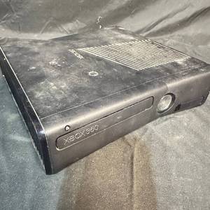 lot 287 image: Microsoft Xbox 360 Game Console Model 1439