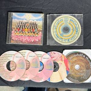 lot 291 image: CD Lot Todays Countrys Greatest Hits Vol 1, 2, 6 of 8 Plus Stonehill & Norman