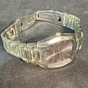 lot 298 image: Royaltax Quartz Wristwatch Stainless Steel Bracelet