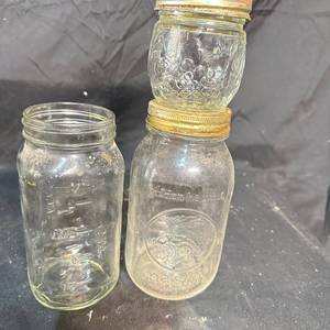 lot 324 image: Golden Harvest Mason Jar Lot of 3 Jars