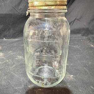 lot 326 image: Ball 1776-1976 Bicentennial Clear Glass Canning Jar with Metal Lid