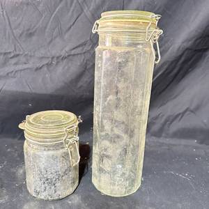 lot 327 image: Clear Storage Jars with Wire Bail Clamp Lids Set of 2