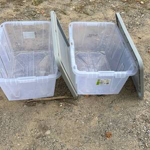 lot 348 image: Set of 2 - Project Source 27 Gal Snap Top Storage Tote