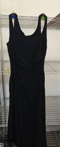 lot 179 image: Size Small Black Dress  - Retail $0