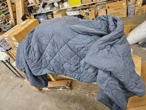lot 3282 image: King Size Dark Confortor