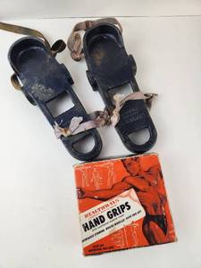 lot 158 image: Vintage Lot Healthways Hand Grips Cast Iron Foot Weights