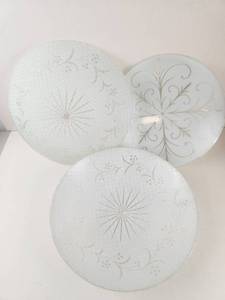 lot 186 image: Round Ceiling Light Shade Set of 3 Assorted Patterns