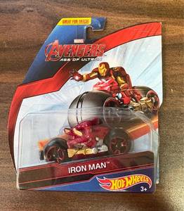 lot 199 image: Marvel Avengers Motor Age of Ultron iron man (2014) Hot Wheels Toy Car