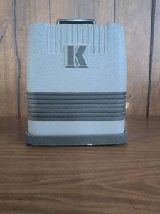 lot 53 image: Keystone 919 Automatic Film Projector with Carrying Case