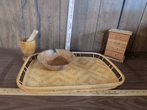 lot 89 image: Lot of 4 Wood Items Mortar and Pestle, Woven Tray, Bowl, 4-Drawer Box
