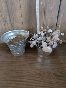 lot 105 image: Lot of 2 Embossed Flared Rim Planter Pots