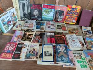 lot 127 image: Lot of Mixed Paperback and Hardcover Novels incl. Nora Roberts, John Grisham
