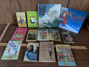 lot 132 image: Childrens Book Lot of 13 Titles Including Judy Moody and Tom Sawyer