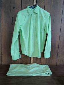 lot 198 image: Lauren Ralph Lauren Long Sleeve Shirt with Brooks Brothers 346 Natalie Fit Pants Size 9 Lot